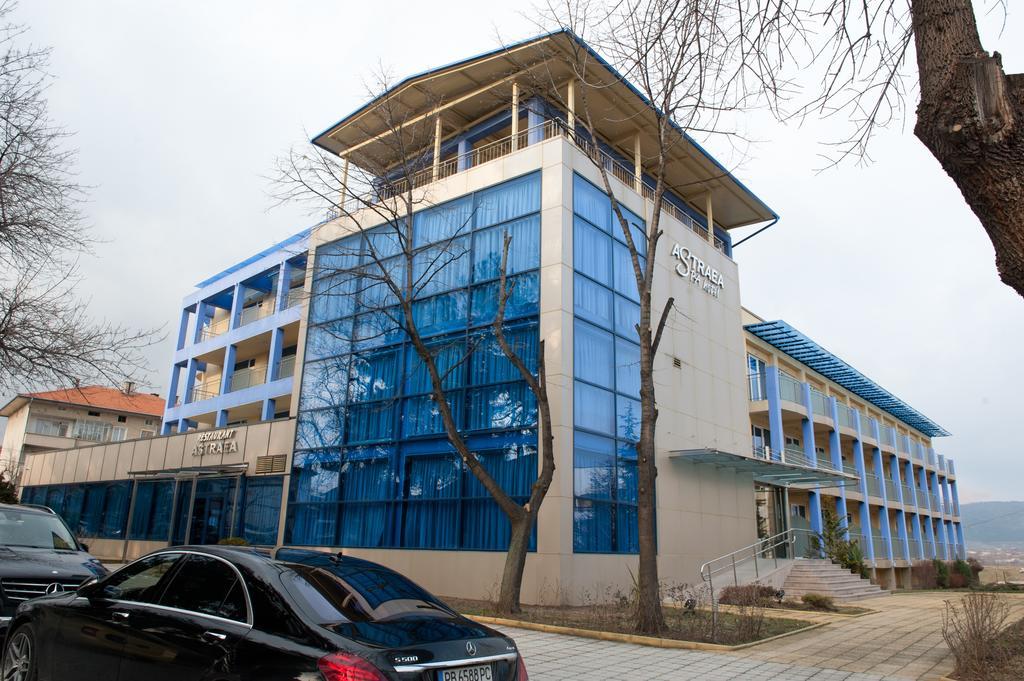 Hotel Astrea Hiszarja Kültér fotó
